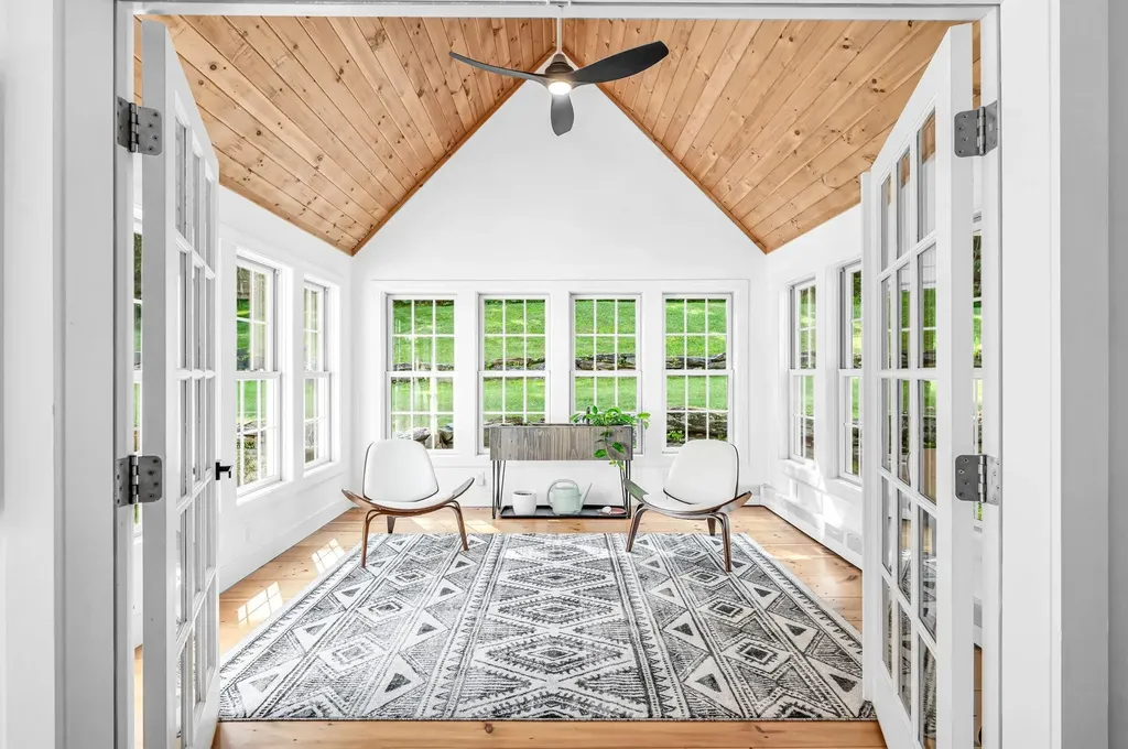 3 Shannon Ridge Road Dover VT 05356