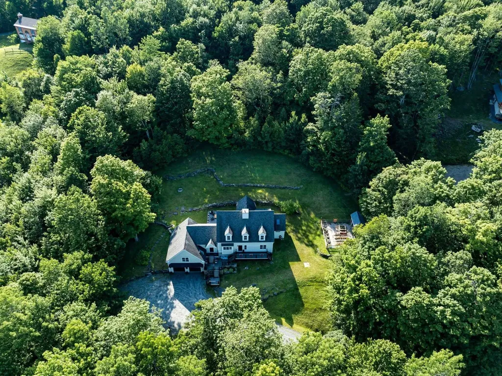 3 Shannon Ridge Road Dover VT 05356