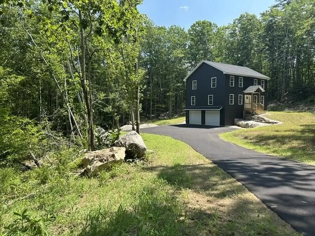 173 Suncook Valley Road Alton NH 03809
