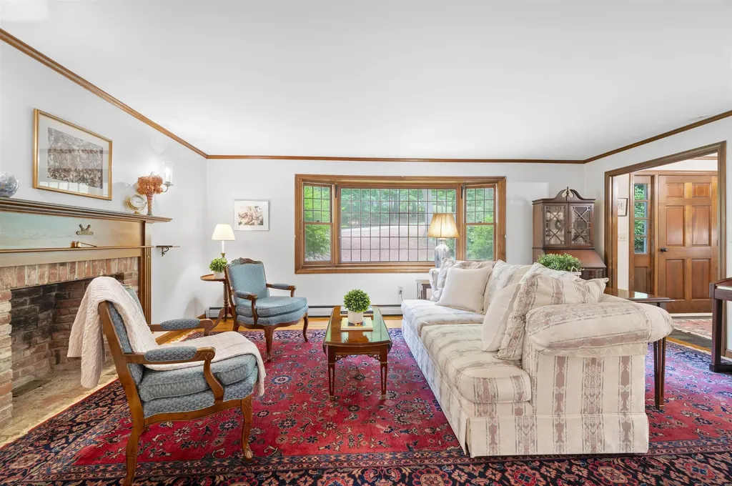 10 Candlewood Drive Amherst NH 03031