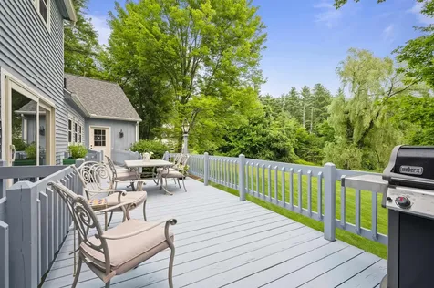 10 Candlewood Drive Amherst NH 03031