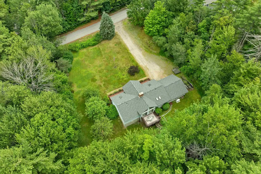 23 Cross Lane Gilford NH 03249