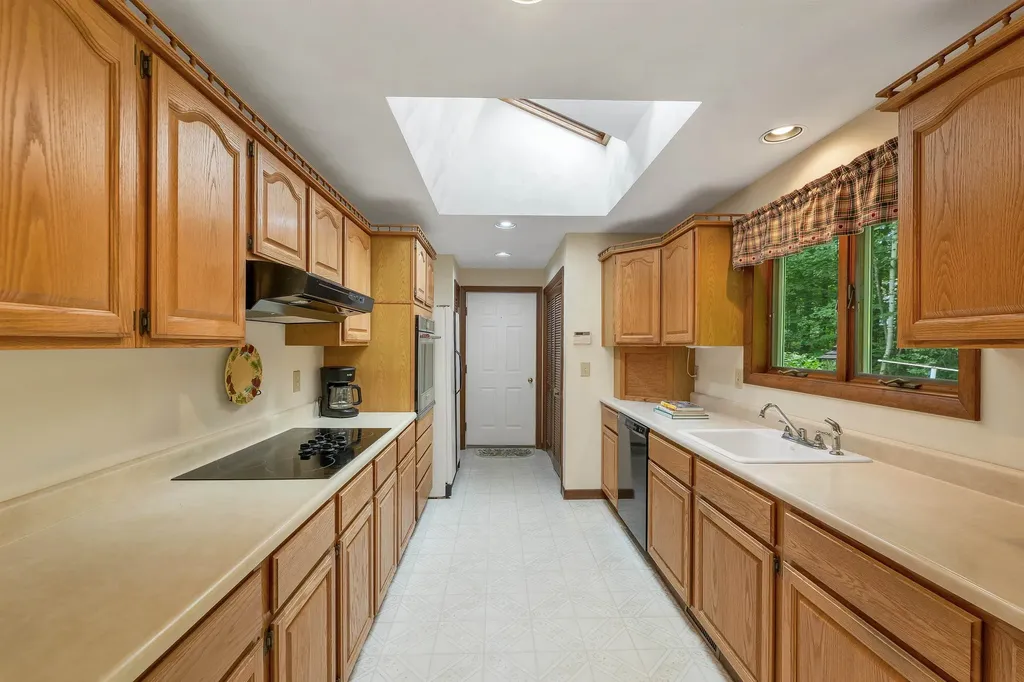 23 Cross Lane Gilford NH 03249