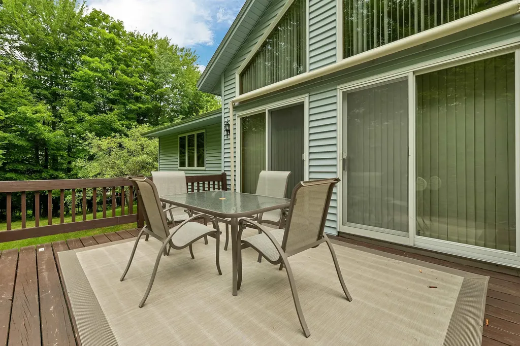 23 Cross Lane Gilford NH 03249