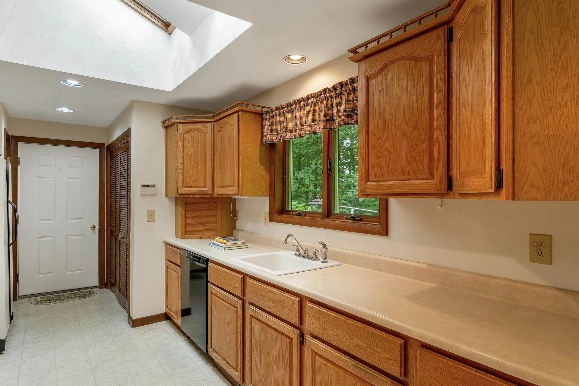 23 Cross Lane Gilford NH 03249