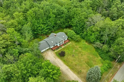 23 Cross Lane Gilford NH 03249