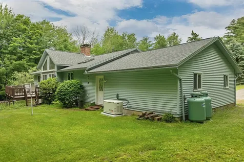 23 Cross Lane Gilford NH 03249