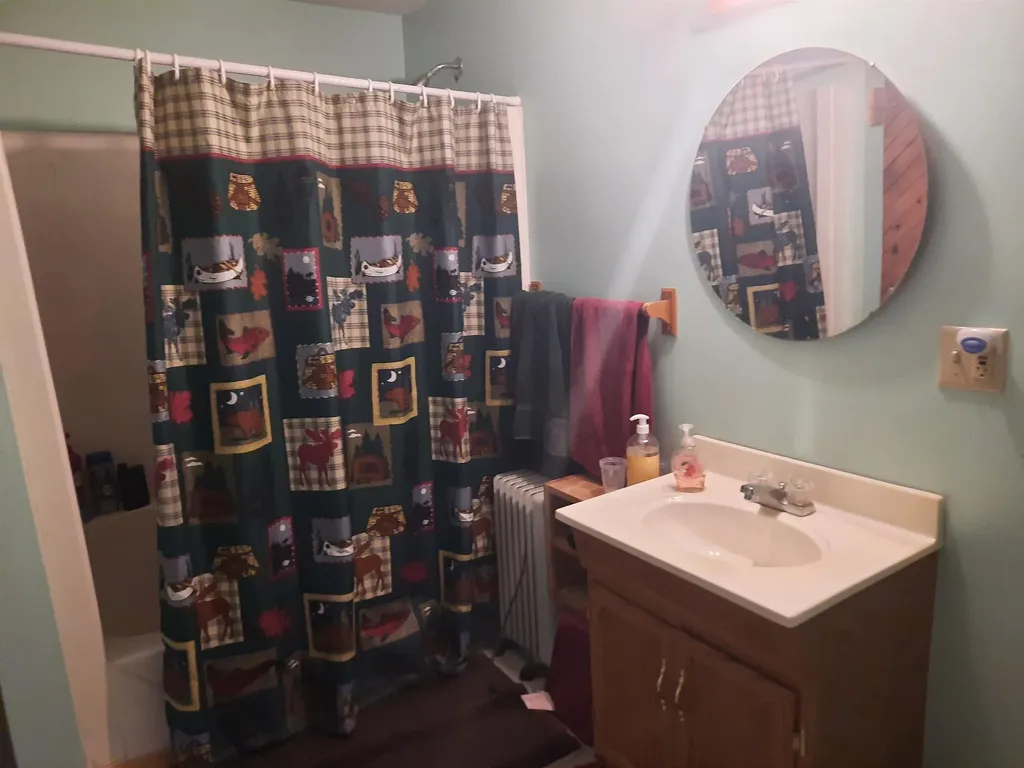 100 Mountain View Lane Norton VT 05907