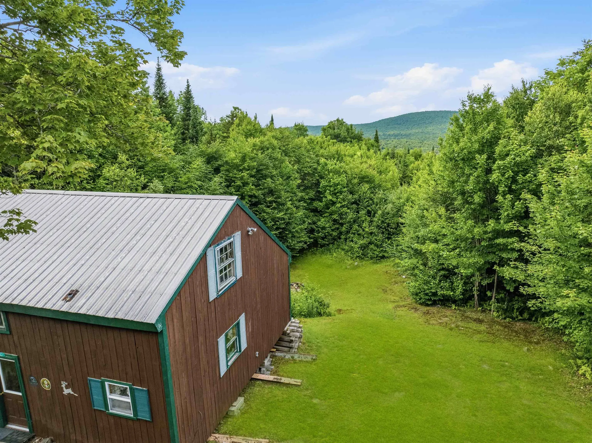 100 Mountain View Lane Norton VT 05907