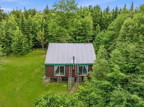 100 Mountain View Lane Norton VT 05907