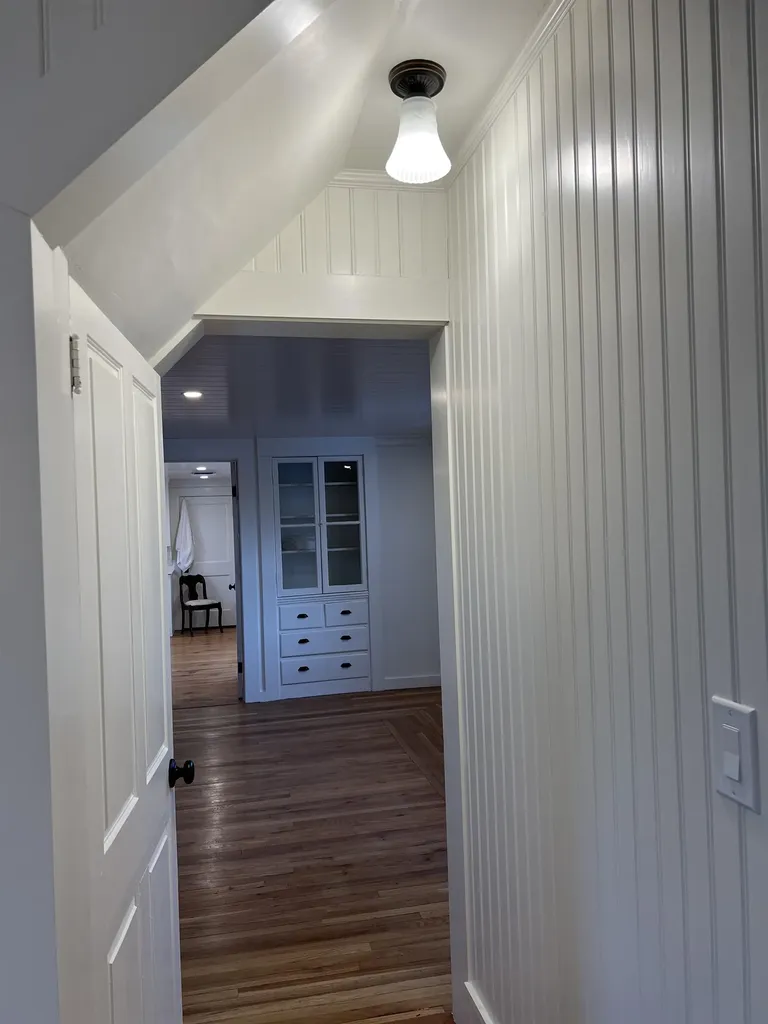 23 Post Road North Hampton NH 03862