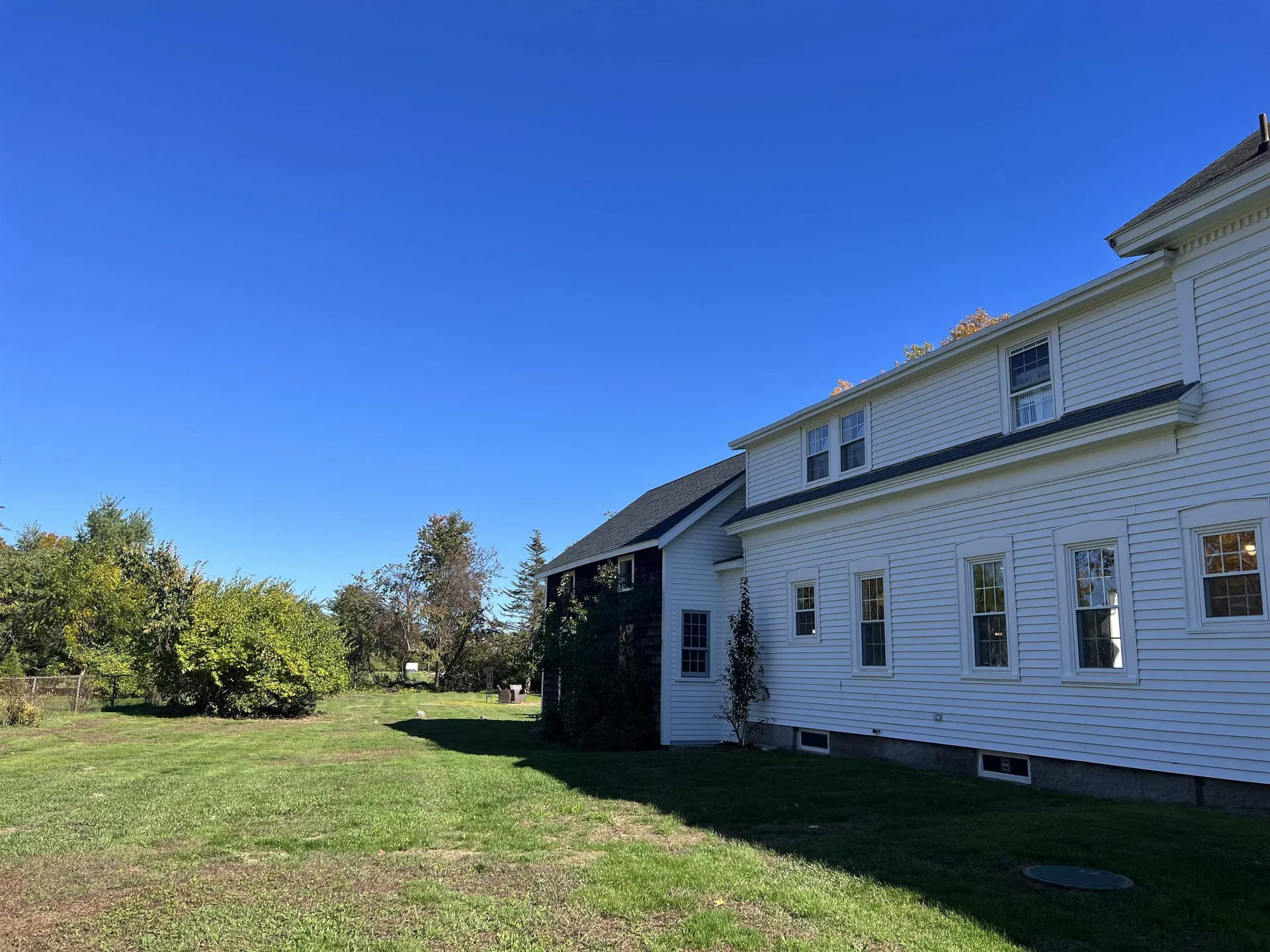 23 Post Road North Hampton NH 03862