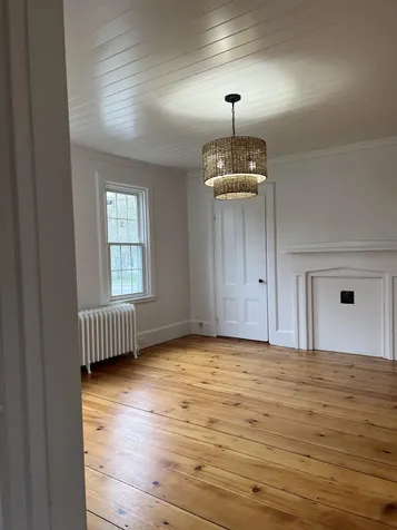 23 Post Road North Hampton NH 03862