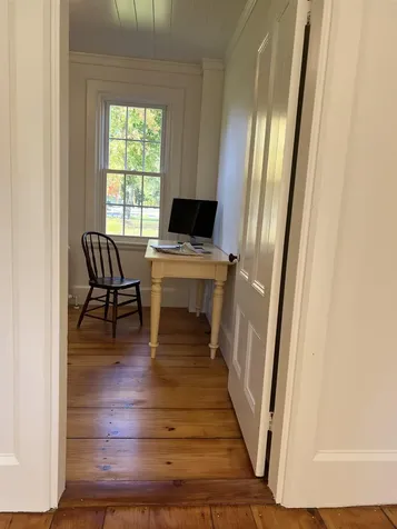 23 Post Road North Hampton NH 03862