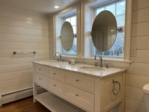 23 Post Road North Hampton NH 03862