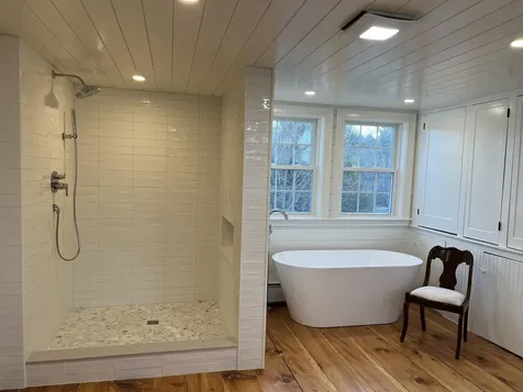 23 Post Road North Hampton NH 03862