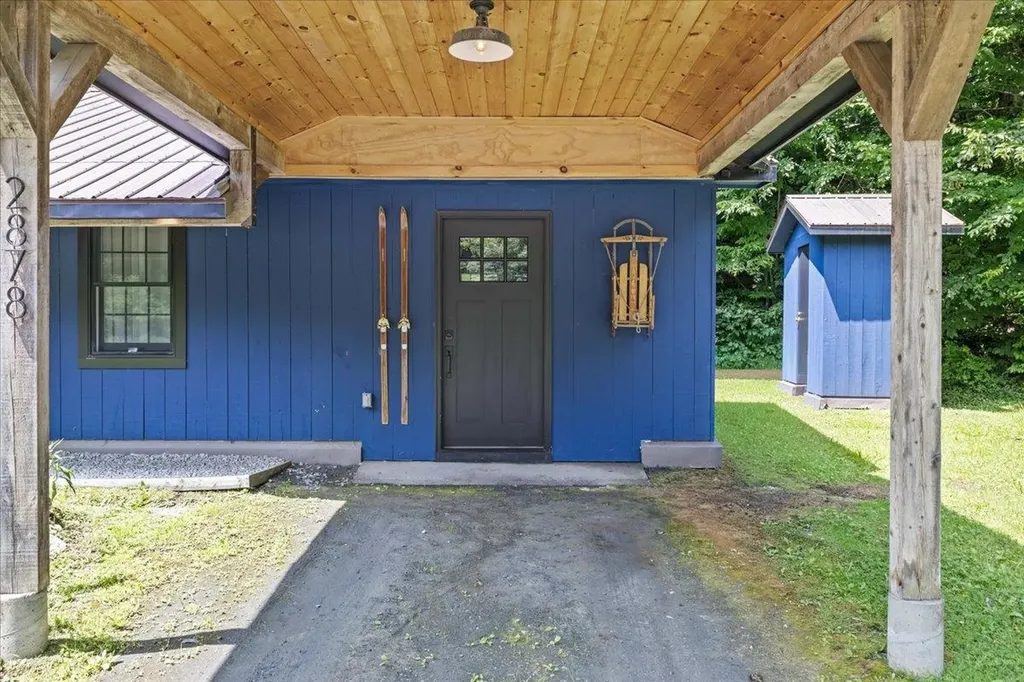 2878 Waterbury Road Stowe VT 05672