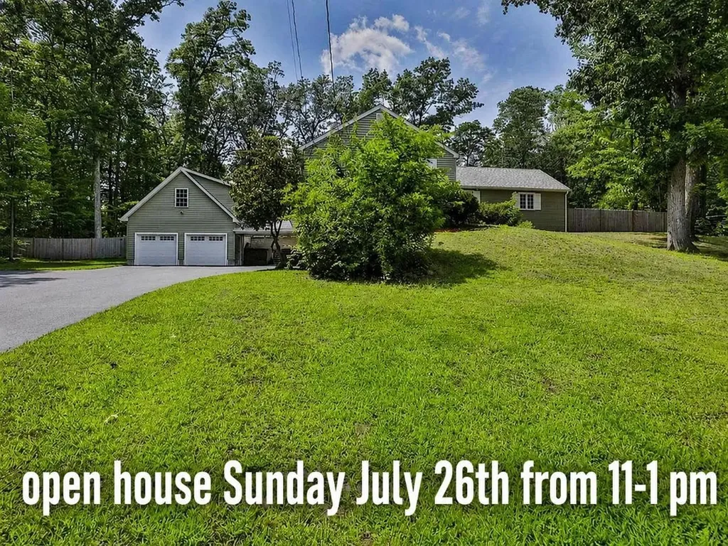 28 Beverlee Drive Nashua NH 03064