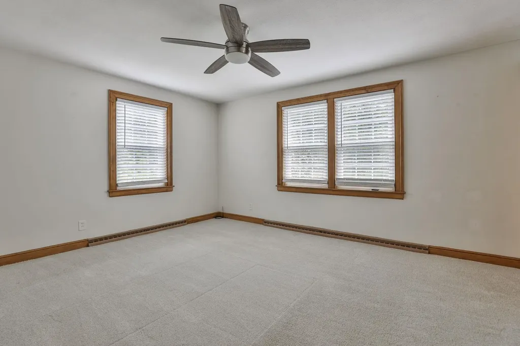 28 Beverlee Drive Nashua NH 03064