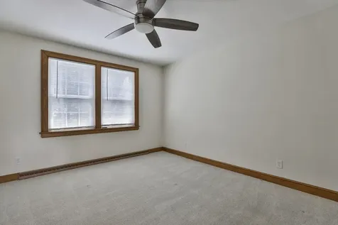 28 Beverlee Drive Nashua NH 03064