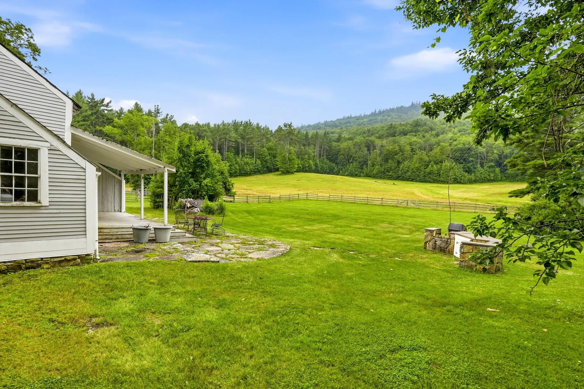 417 Stage Road Charlestown NH 03603