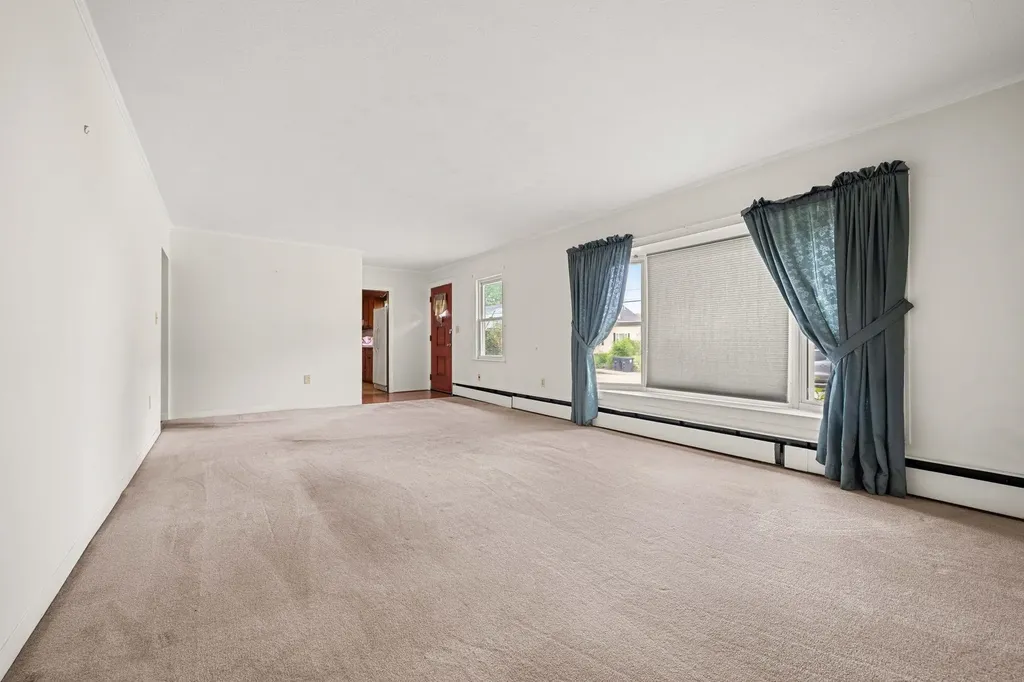 14 Burke Street Nashua NH 03060