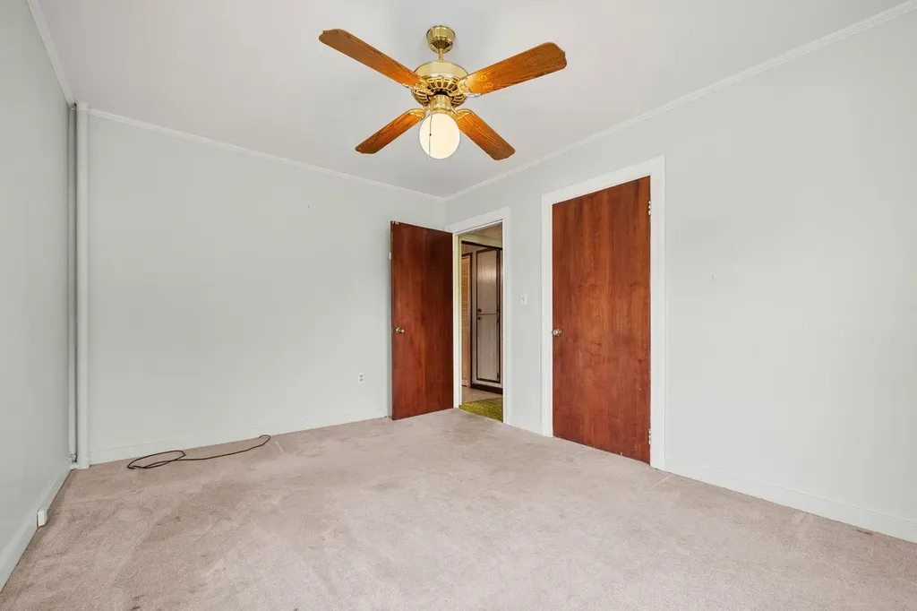 14 Burke Street Nashua NH 03060