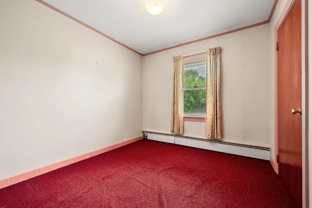 14 Burke Street Nashua NH 03060