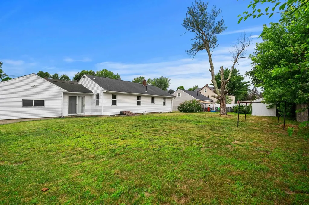 14 Burke Street Nashua NH 03060