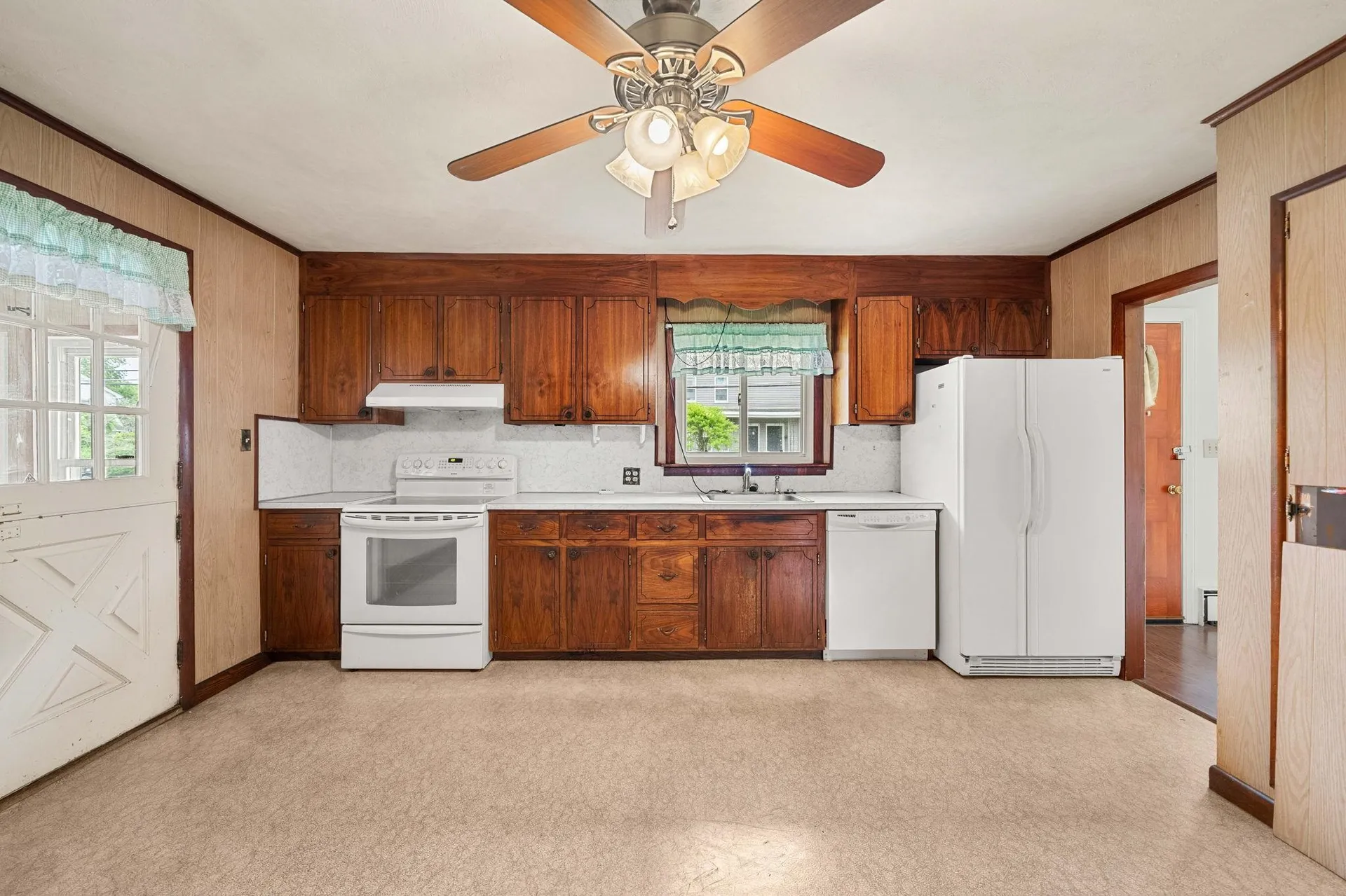14 Burke Street Nashua NH 03060