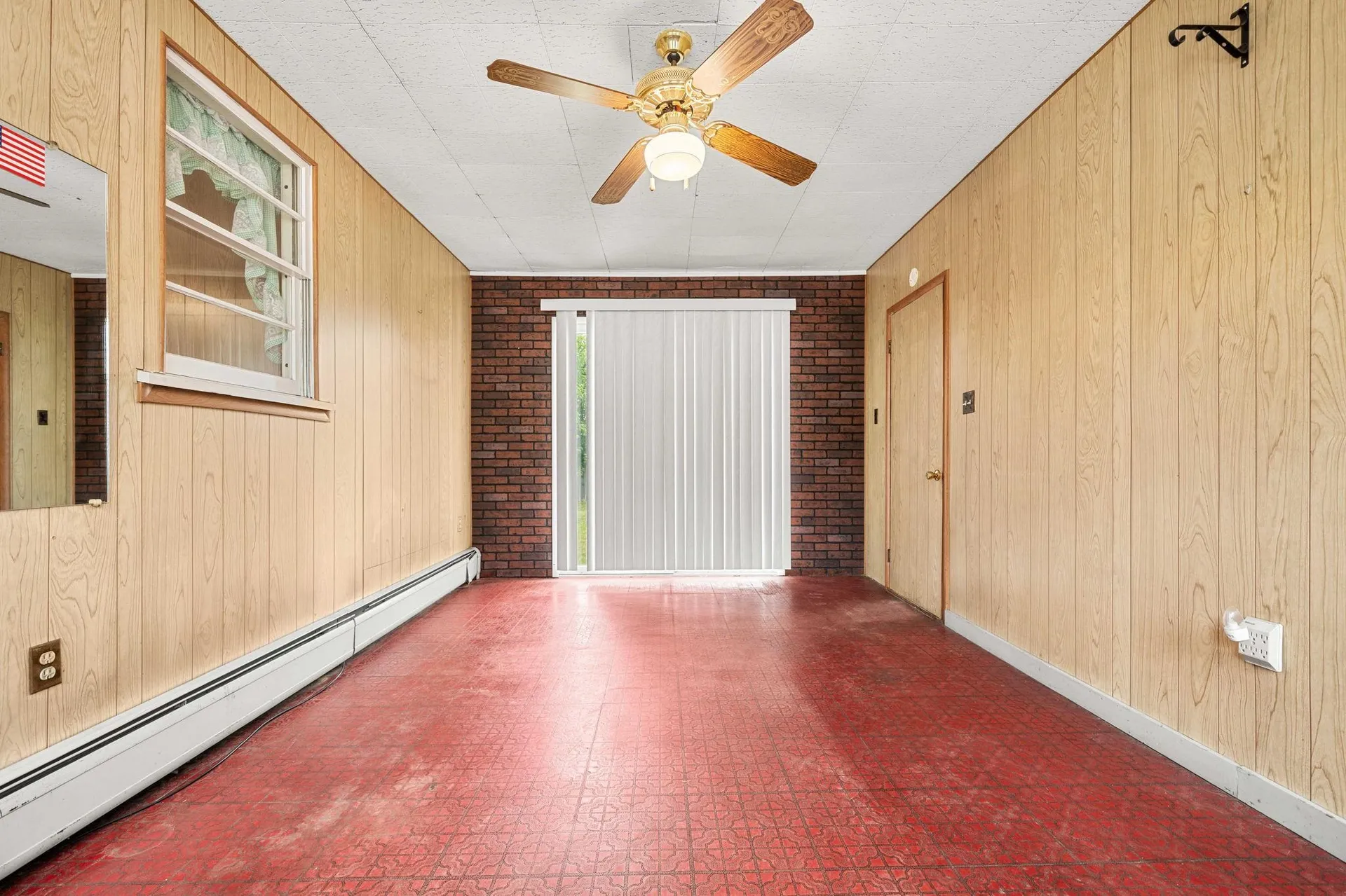 14 Burke Street Nashua NH 03060