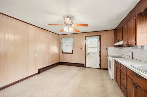 14 Burke Street Nashua NH 03060
