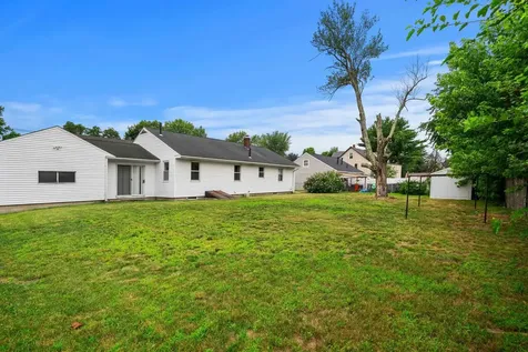 14 Burke Street Nashua NH 03060