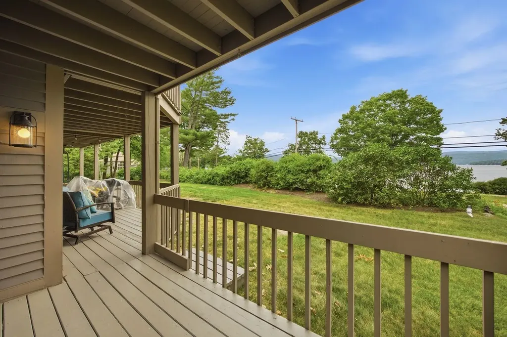 6 Beach Side Alexandria NH 03222