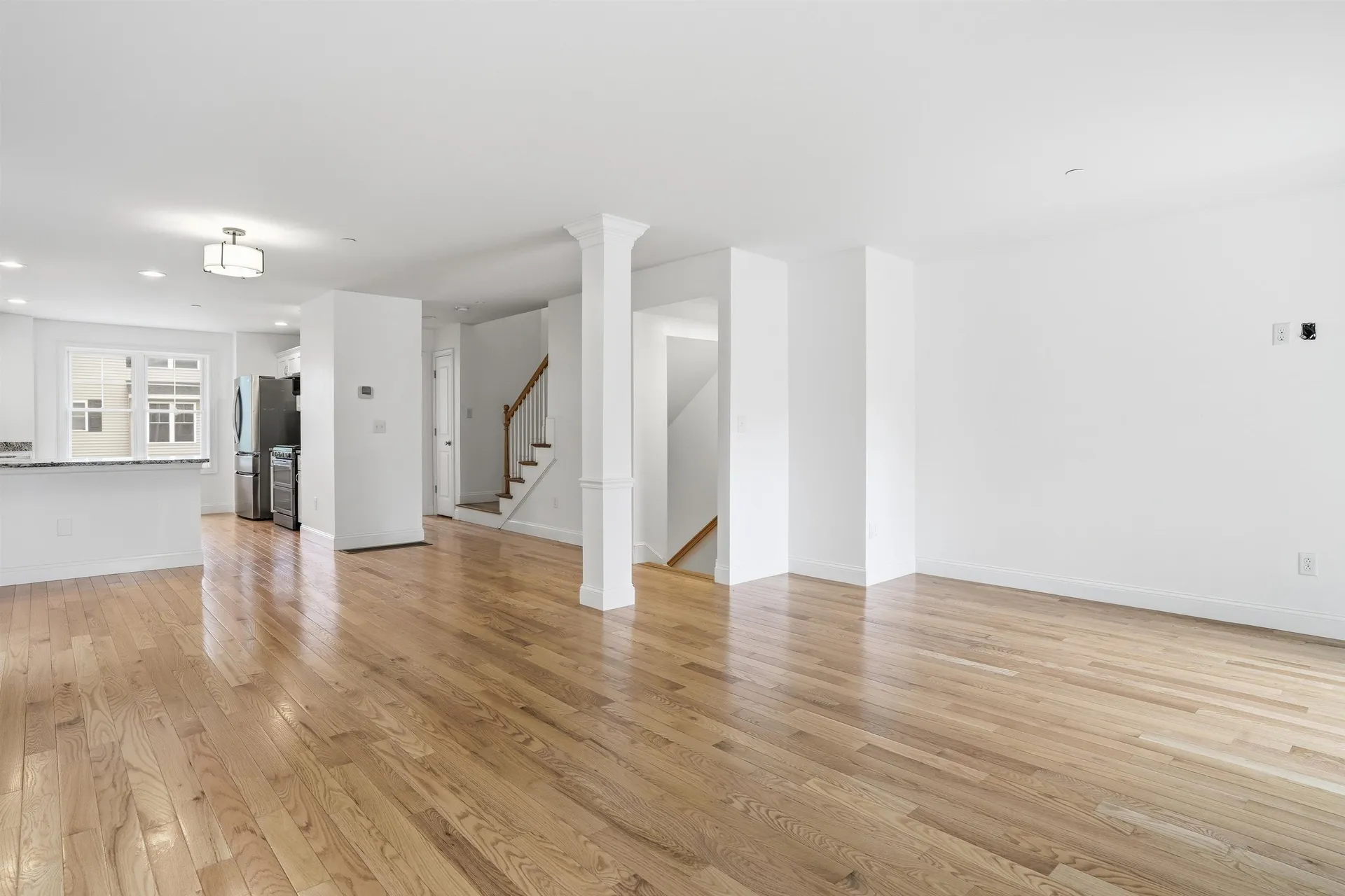 18 Dumaine Avenue Nashua NH 03063