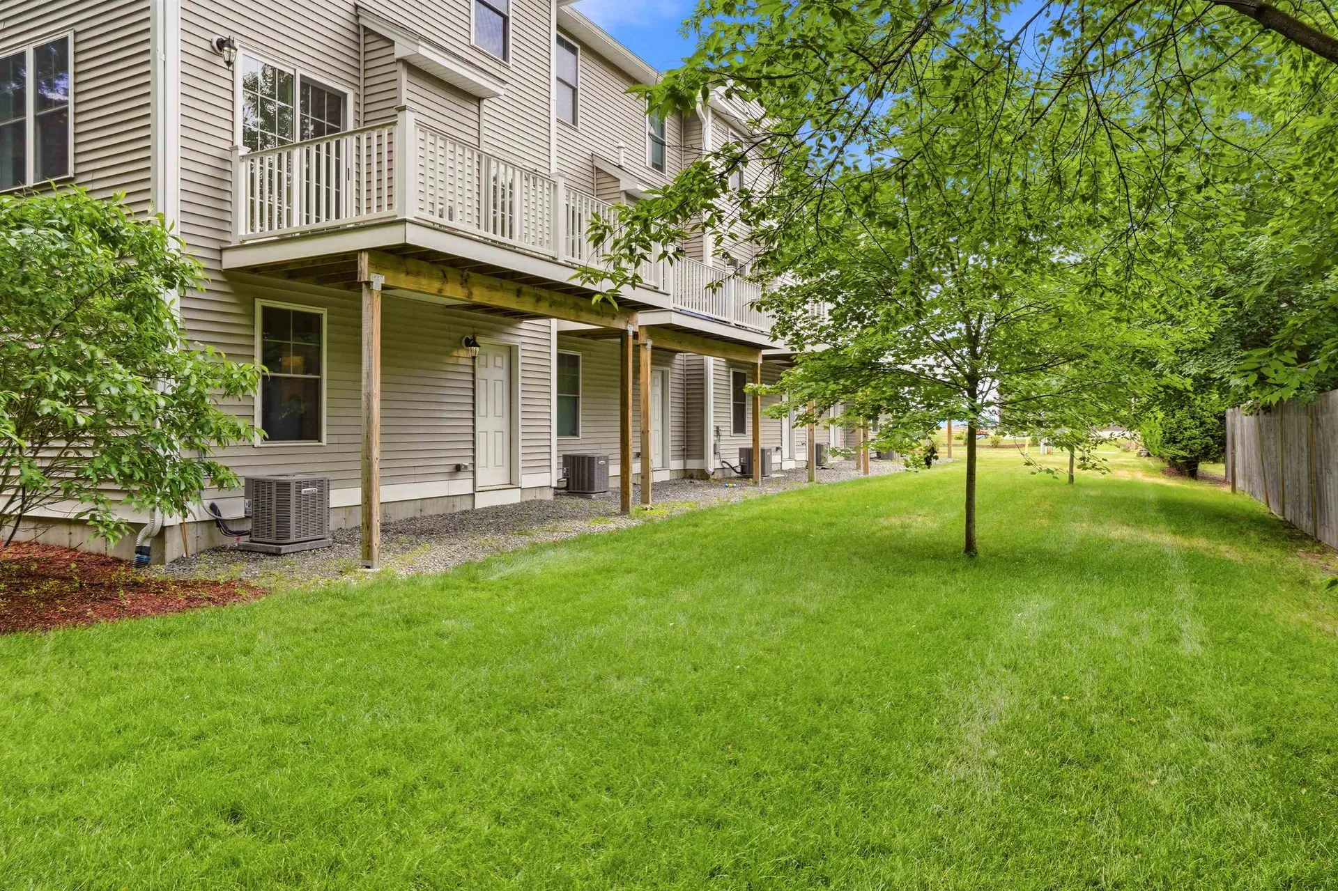 18 Dumaine Avenue Nashua NH 03063