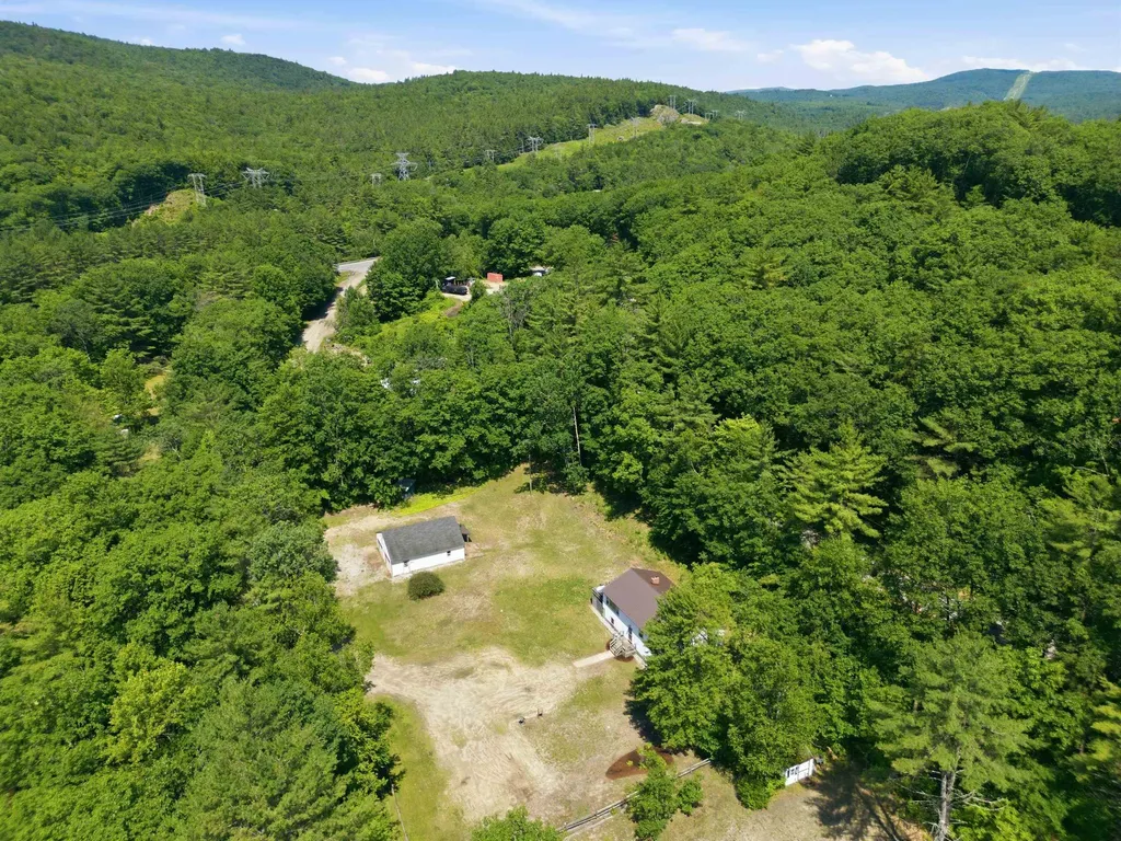 39 Bullseye Curve Road Wentworth NH 03282