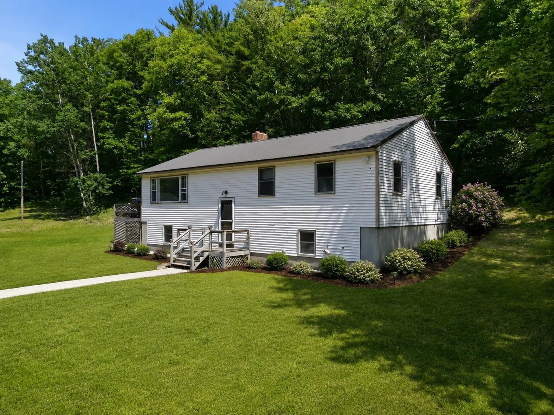 39 Bullseye Curve Road Wentworth NH 03282