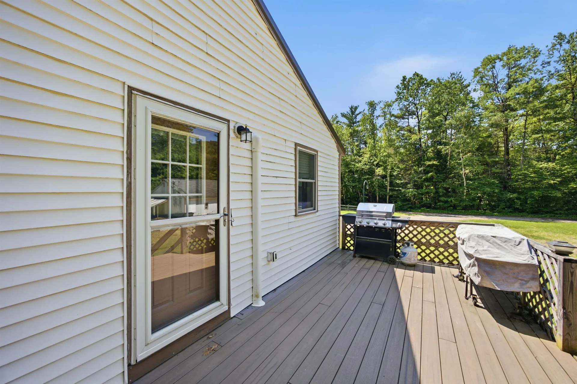 39 Bullseye Curve Road Wentworth NH 03282