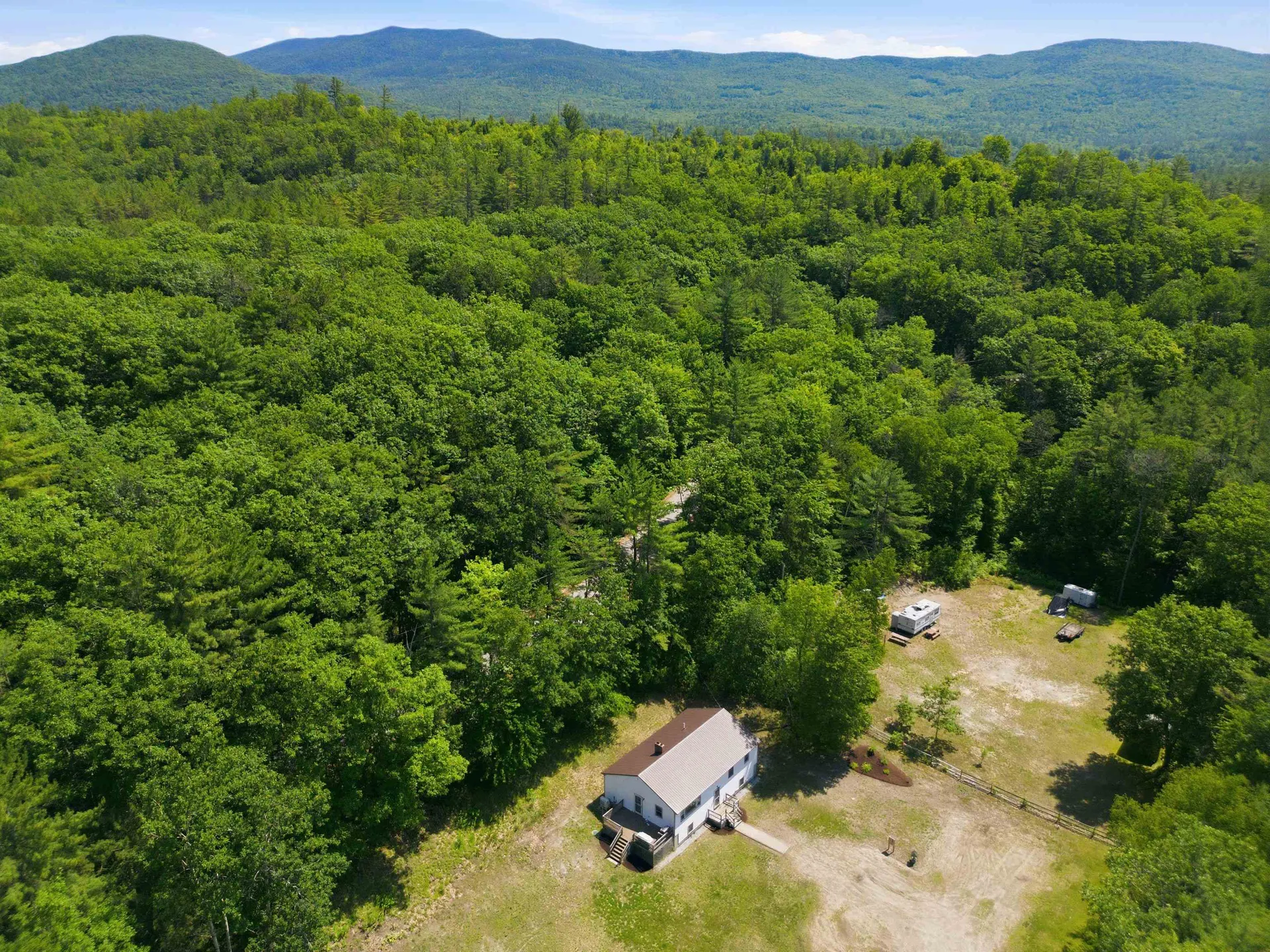 39 Bullseye Curve Road Wentworth NH 03282