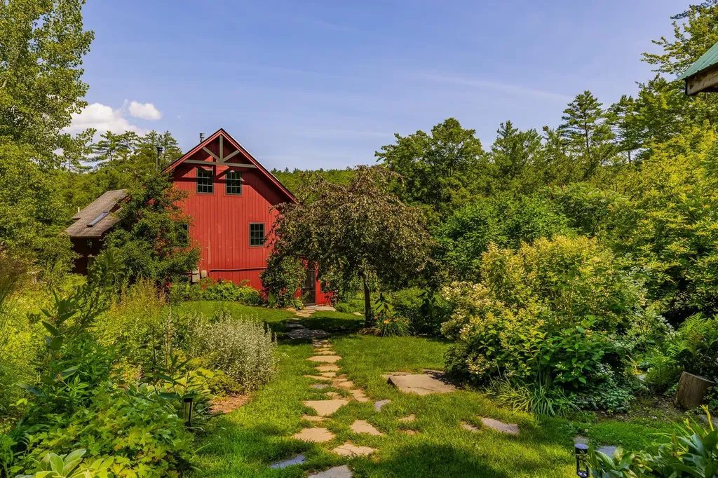 1355 Podunk Road Norwich VT 05055