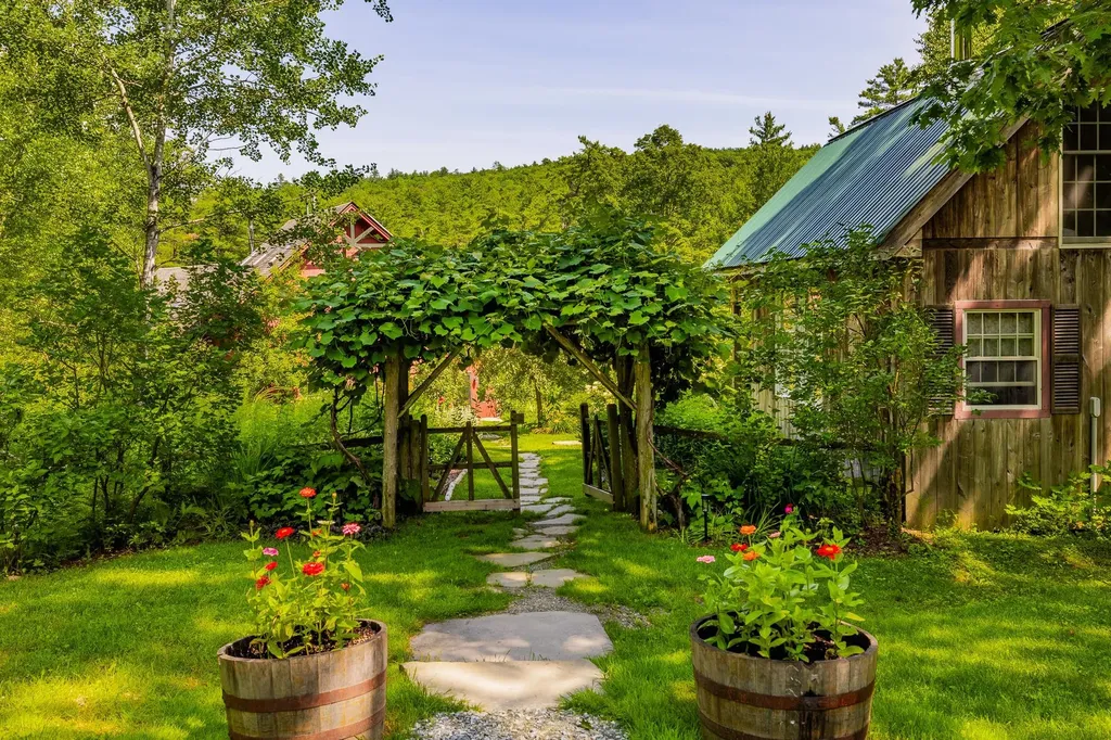 1355 Podunk Road Norwich VT 05055