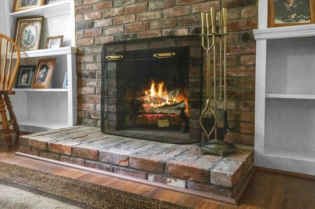 473 Sunderland Woods Road Colchester VT 05446