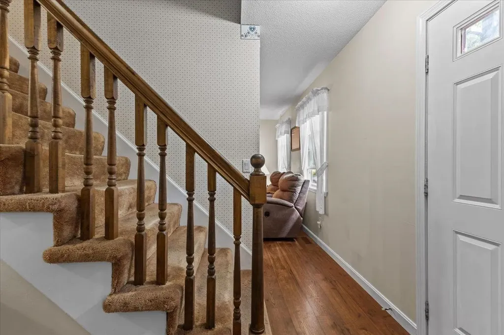 473 Sunderland Woods Road Colchester VT 05446