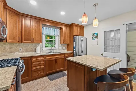 473 Sunderland Woods Road Colchester VT 05446