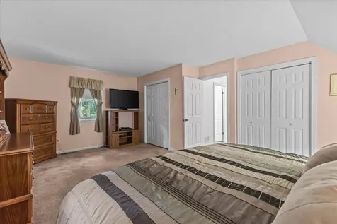 473 Sunderland Woods Road Colchester VT 05446