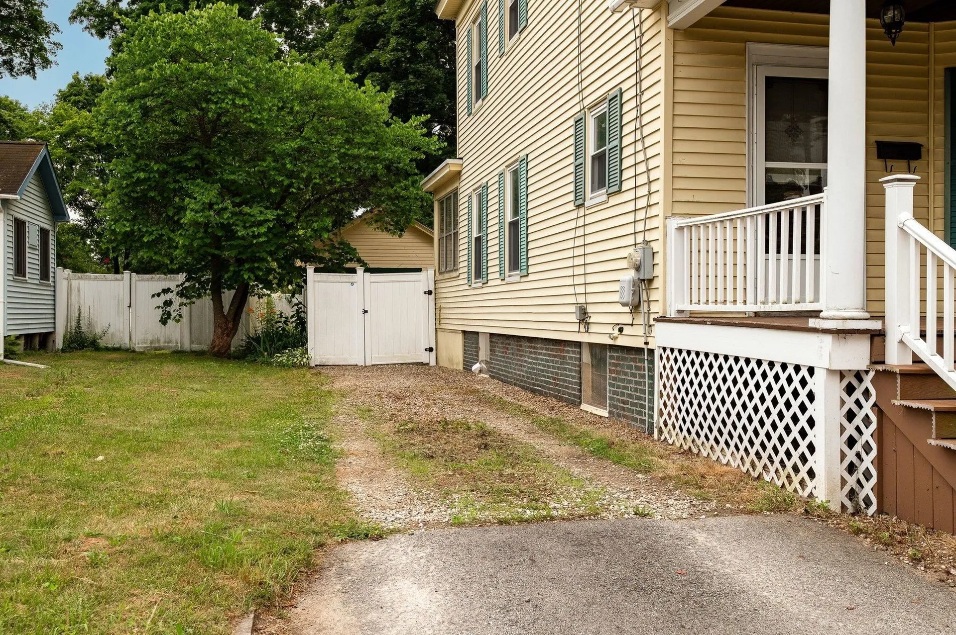 3 May Street Rochester NH 03867