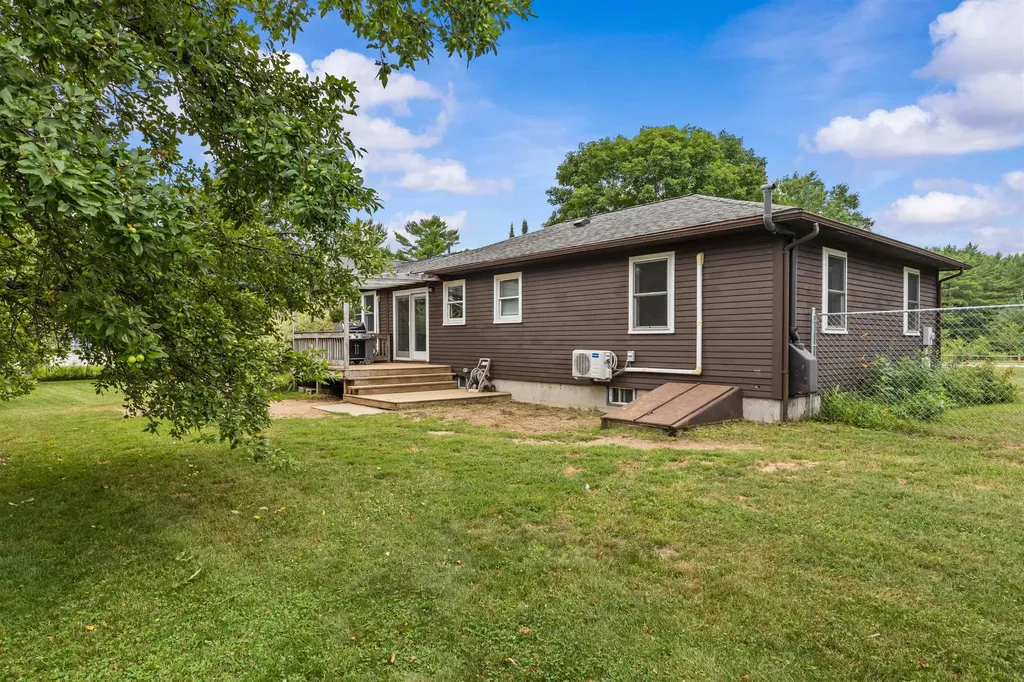 18 Plains Drive Johnson VT 05656