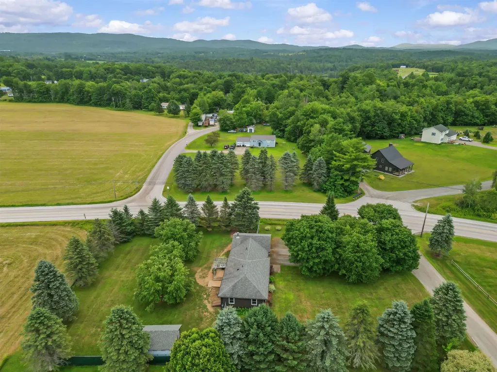 18 Plains Drive Johnson VT 05656