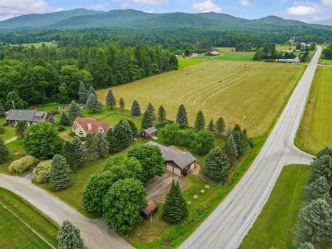 18 Plains Drive Johnson VT 05656